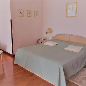 https://hotel-mozart-opatija.in-istria.net